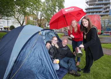 Lord Mayor supports Solidarity Sleep Out